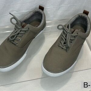 Men's Casual Olive Sneakers